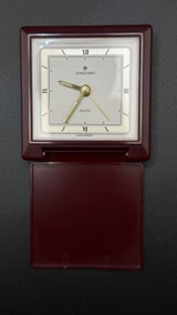 Junghans Reisewecker Vintage, Klappuhr Bordeaux, Quarz Foto 5