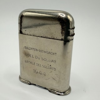 THORENS Benzinfeuerzeug "Soldaten-Weihnacht" 1944, Militaria